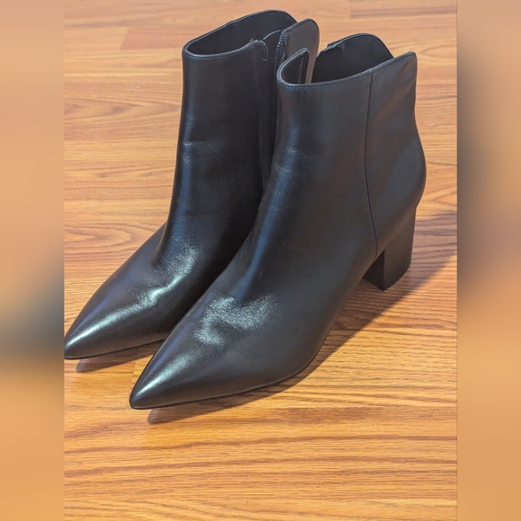 Marc Fisher Jojo Pointed Toe Bootie (Women) - Picture 4 of 10